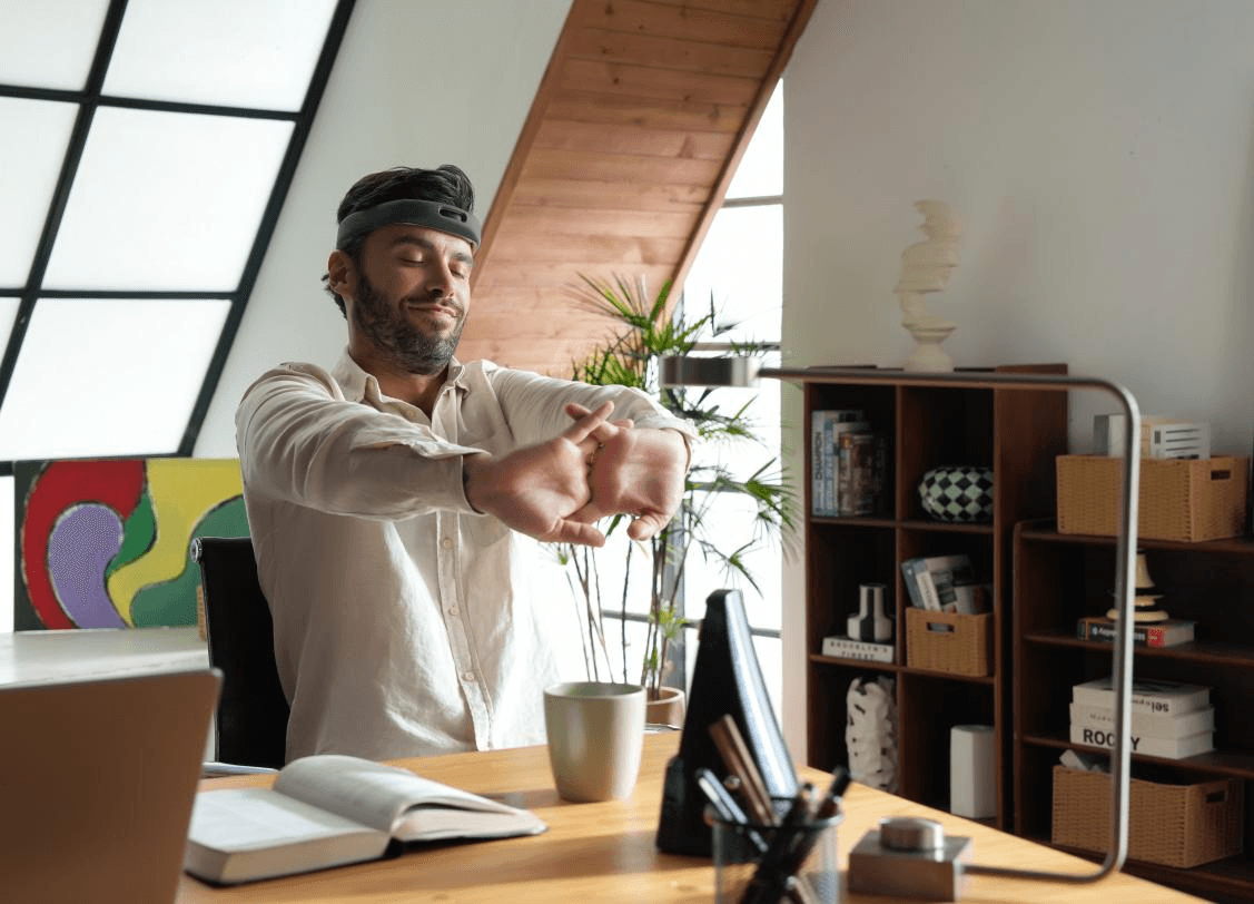 重获安睡与日间平静:BrainCo如何用BCI科技守护你的身心平衡